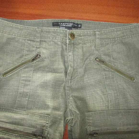 RAMPAGE Olive Cargo Capri Pants - Sz 13 - Picture 3 of 10